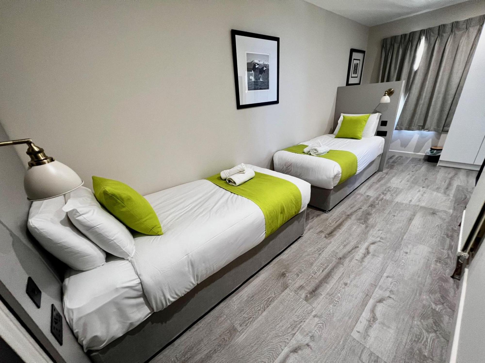 Pearl & Pebbles Eastbourne Hotel Eksteriør billede